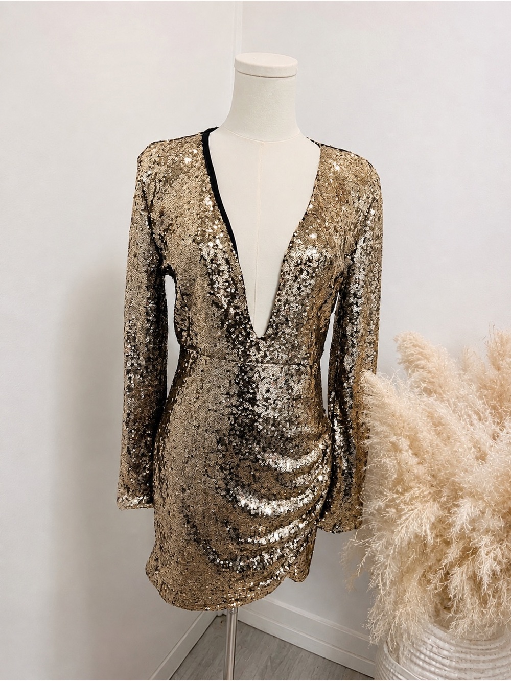 Xtaren Gold Sequin Plunging V Long Sleeve Mini Dress